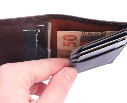 Imagem de Carteira Masculina Feminina Slim Couro Legítimo Marca BRASILE Atacado Fabrica Revenda