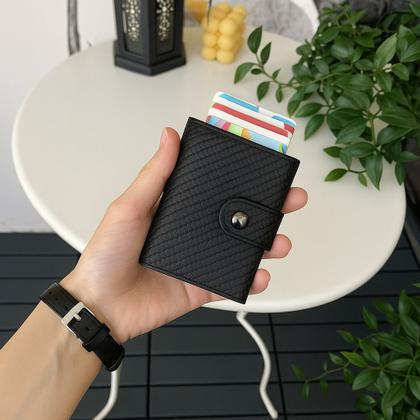 Imagem de Carteira Masculina Slim Porta Cartão com Bloqueio Anti furto RFID Couro Preto