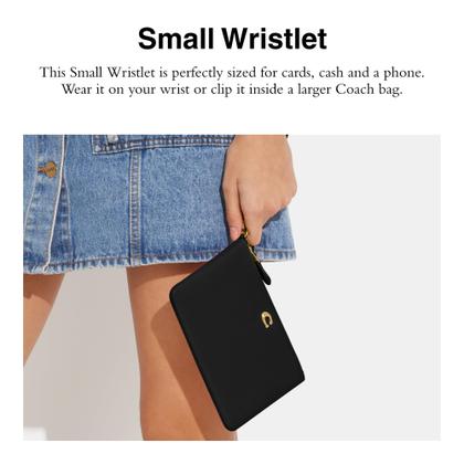 Imagem de Carteira Wristlet Coach em Couro - Pequena, Preta e Polida