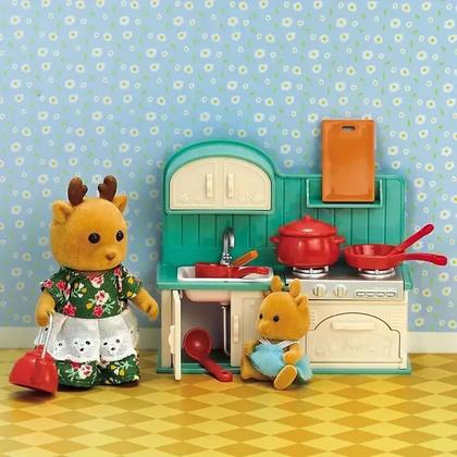 Imagem de Casa de Bonecas em Miniatura com Cozinha, Mesa de Jantar e Acessórios de Banheiro