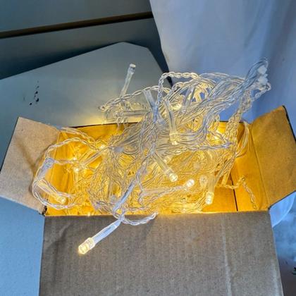 Imagem de Cascata de natal de led pisca pisca com 100 lâmpadas fio transparente 220V decoração branco quente