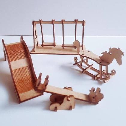 Imagem de Casinha Para Boneca Polly Lol Com Varanda 43 Cm Com Móveis