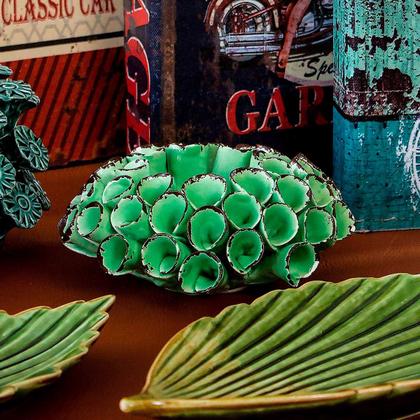 Imagem de Castiçal em Cerâmica Coral Crispin Verde 13x5cm Home &amp Co
