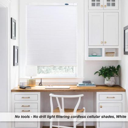Imagem de Cellular Shades LazBlinds sem fio com filtro de luz branco