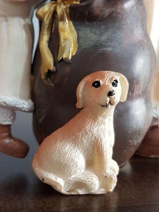 Imagem de Cenário de natal papai noel com cachorro e menina - Rota do Click