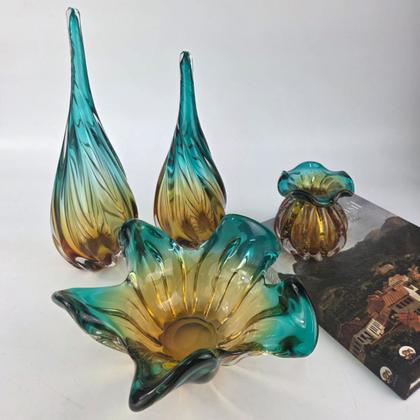 Imagem de Centro de Mesa de Murano Formato Flor Laradore Verde e Âmbar