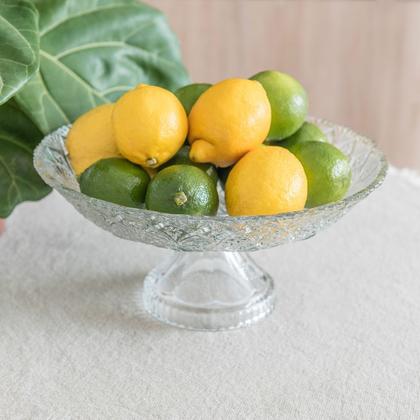 Imagem de Centro De Mesa De Vidro Fruteira De Mesa Redonda De Vidro Incolor Com Pé Málaga 30cm Saladeira Trabalhada Com Pé De Vidro Lehaví