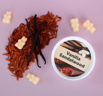 Imagem de Cera derrete Happy Wax, baunilha, sândalo, perfume, urso de 120 ml