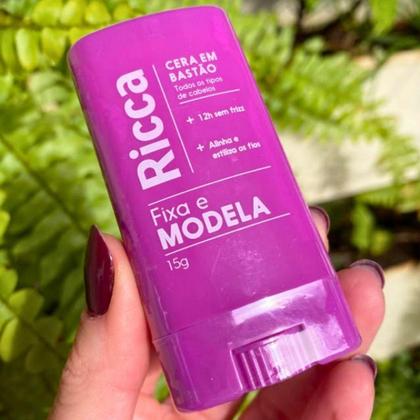 Imagem de Cera Fixadora para Cabelos Em Bastão Ricca 15G Modeladora