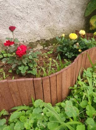 Imagem de Cerca Jardim Cercado Limitador Contenção Madeira Para Jardim Horta - 3 Metros