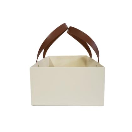 Imagem de CESTA CARTONADA CAIXA DE PRESENTE RÍGIDA COM ALÇA 30x16,5x9CM