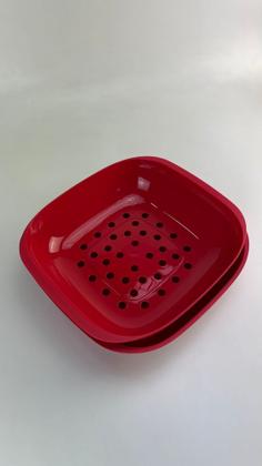 Imagem de Cesto alegra vermelho da tupperware