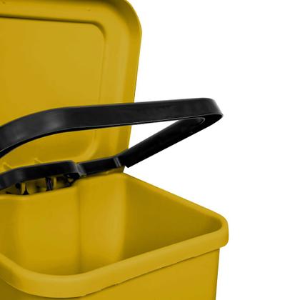 Imagem de Cesto Lixeira Plástica Resistente Pedal Reforçado 50 Lts Lixão Cozinha Banheiro