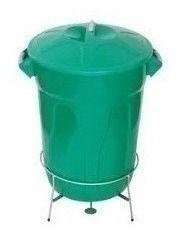 Imagem de Cesto Lixeira Plástico Pedal Com Armação Em Aço 60 Litros