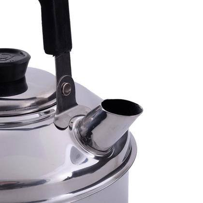 Imagem de Chaleira Inox 2 Litros Tradicional Fogão de Indução Cabo Baquelite sem Apito Zanella