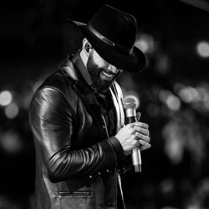 Imagem de Chapéu Country Camurça Flocado Preto Aba Média Unissex Linha Gustavo Lima