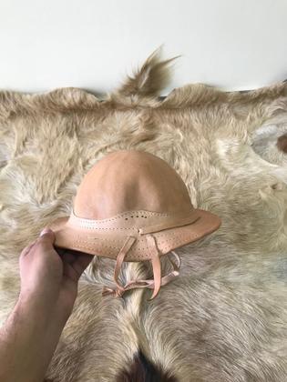 Imagem de Chapéu cuinha em couro de bode