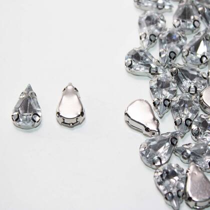 Imagem de Chaton Engrampado Gota 8x13mm Cristal - 50 peças17g