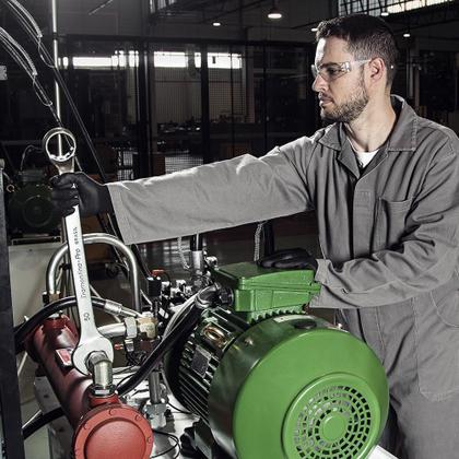 Imagem de Chave Combinada 28 Mm Tramontina Pro