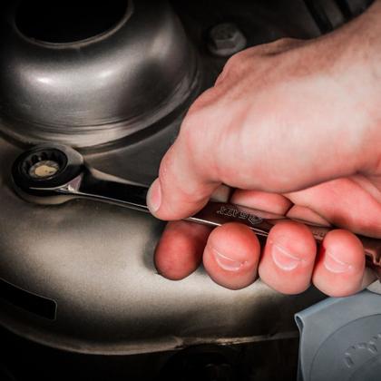 Imagem de Chave combinada com catraca 18 mm aço cromo vanádio