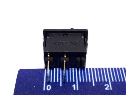 Imagem de Chave Preta Mini Quadrada Tic Tac 2T KCD11 ON/OFF 10 Unidade