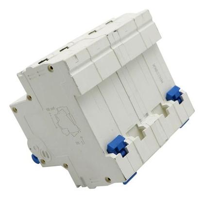 Imagem de Chave Transferência Manual Snetec MTS 2P Rede Solar Gerador