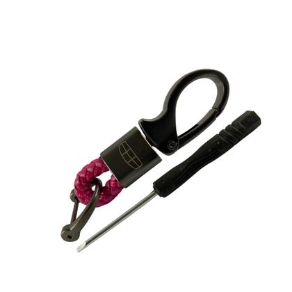 Imagem de Chaveiro Carro Metal c/ detalhe Couro Genuíno Geely Ec7 Gc2