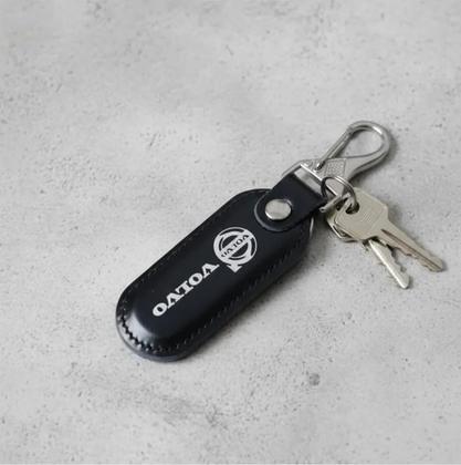 Imagem de Chaveiro Couro Preto Volvo Mosquetão Argola Chave Carro Metal