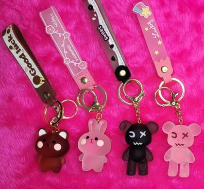 Imagem de Chaveiro Emborrachado Pingentes Com Faixa de Mão e Gancho Modelos Variados