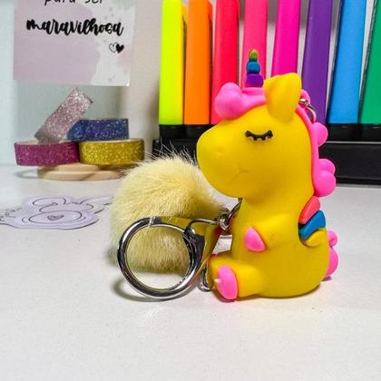 Imagem de Chaveiro fofo Unicórnio com Pompom e Mosquetão