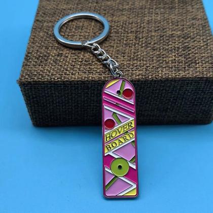 Imagem de Chaveiro Hoverboard Marty McFly De Volta Ao Futuro - Presente Para Fãs De Filmes Sci-Fi