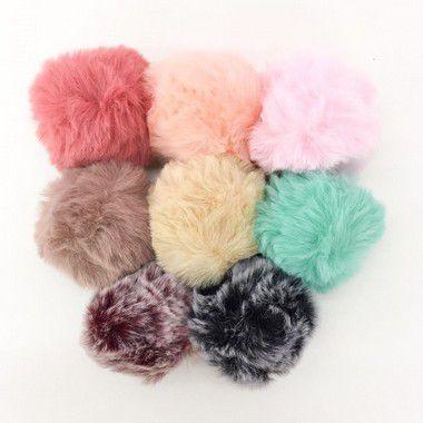 Imagem de Chaveiro para Bolsas e Mochilas Pompom - Várias Cores