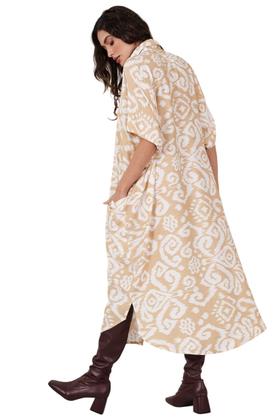 Imagem de Chemise Midi Botões Mostarda Estampado Yacamim L6