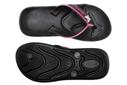 Imagem de Chinelo Clássico Alcalay Com Enfeite Borboleta Solado Macio Anatômico