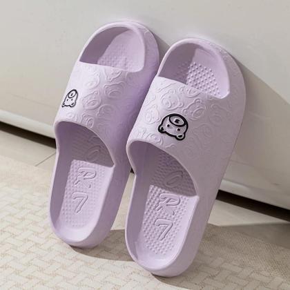 Imagem de Chinelo Feminino com Sola Macia e Estampa de Ursinho - Ideal para Uso Interno