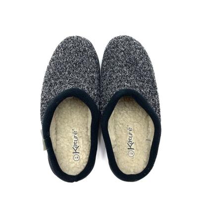 Imagem de Chinelo Pantufa Katurê Tweed em Sherpa Unissex