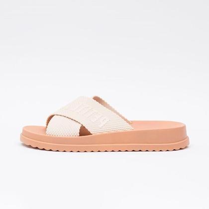 Imagem de Chinelo Petite Jolie Tiras Largas Cruzadas