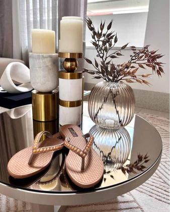 Imagem de Chinelo Sandália Rasteirinha Feminina Artesanal Com Pérolas Arraso