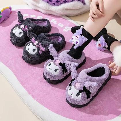 Imagem de Chinelo Sanrio Kuromi de Algodão - Solado Grosso e Quentinho para o Inverno
