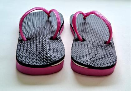 Imagem de Chinelos para Pé Pronado Borracha 90/10