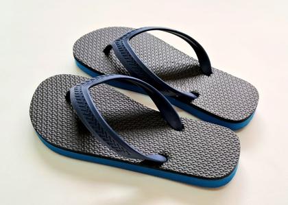 Imagem de Chinelos para Pé Pronado Borracha 90/10