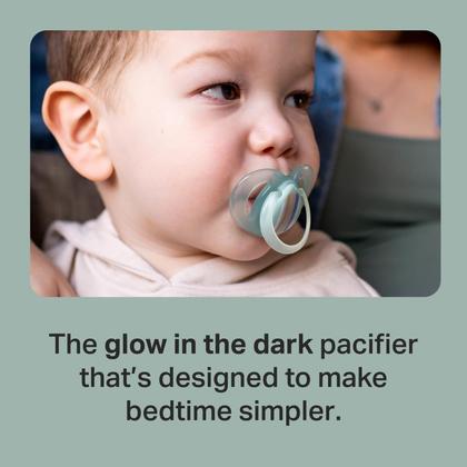 Imagem de Chupeta Tommee Tippee Nighttime de 6 a 18 meses com brilho no escuro