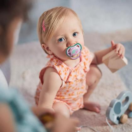 Imagem de Chupeta Ultra Air Roxa De 0-6 Meses Unitária Individual Menina - Philips Avent