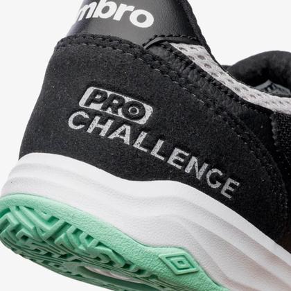 Imagem de Chuteira Futsal Umbro Pro Challenge Uptake Unissex Branco -