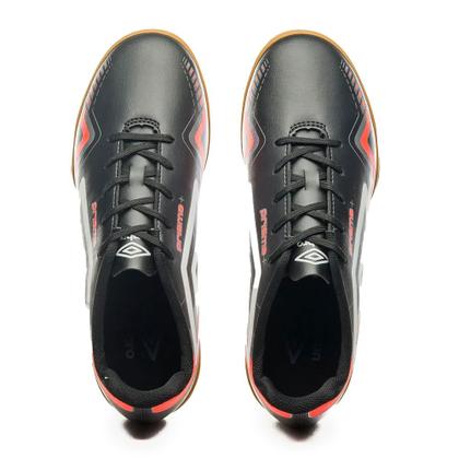 Imagem de Chuteira Umbro Prisma+ Futsal Preto