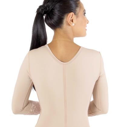 Imagem de Cinta Modeladora com busto, pernas 1/2 coxa, abertura frontal, com mangas