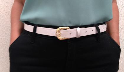 Imagem de Cinto Feminino RMarqCollection Material Couro Fivela dourada Largura (2 cm)