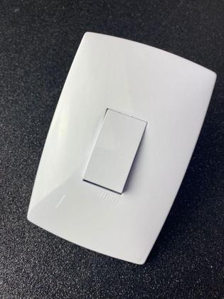 Imagem de Cj Interruptor Intermediario Vertical 4X2 - Blux Home Branco