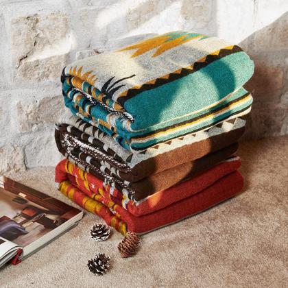 Imagem de Cobertor HORIMOTE HOME com forro sherpa com estampa asteca