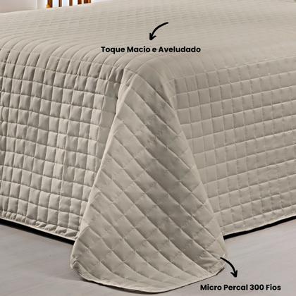 Imagem de Cobre Leito King com Porta Travesseiro 300 Fios Toque Macio Kit 3 Peças Avelã